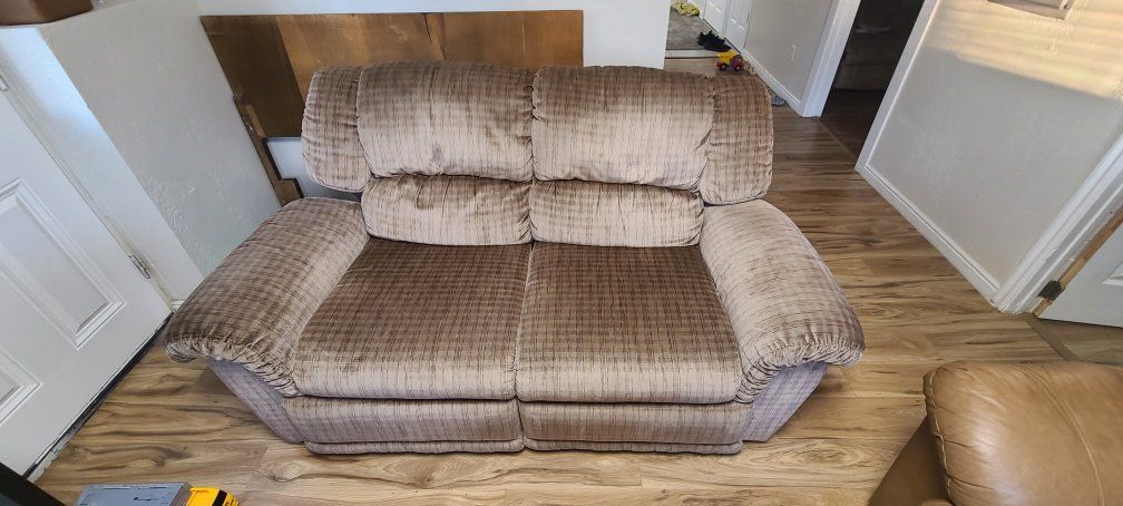 Plush Tan Upholstered Reclining Loveseat Sofa