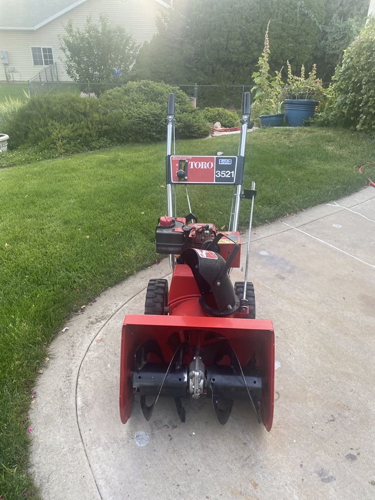Toro 2 Stage Snowblower