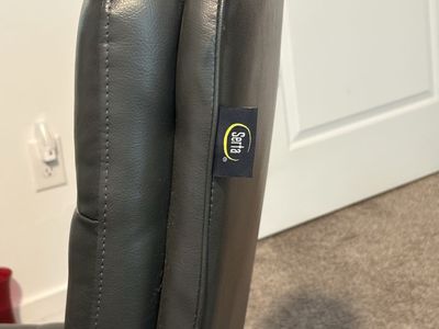 Black desk chair (serta brand)