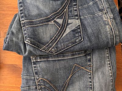 2 pairs of Women’s ariat jeans