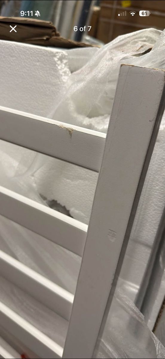 Main image 6