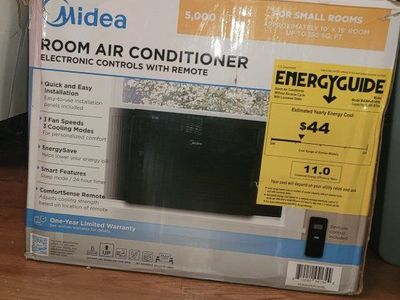 5000 Midea AC unit