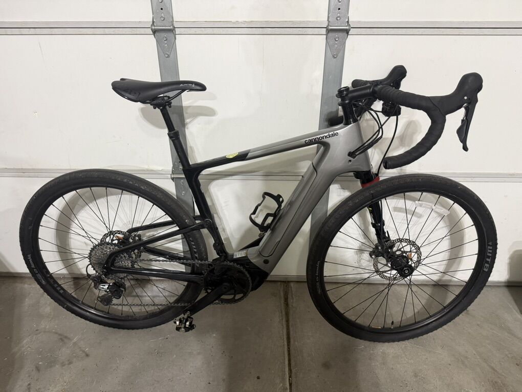 Cannondale Topstone Neo Carbon Lefty 3 E-Gravel