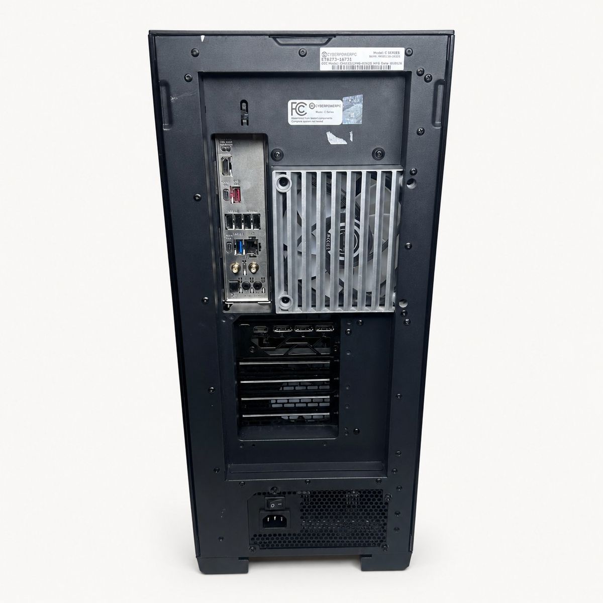 Main image 7