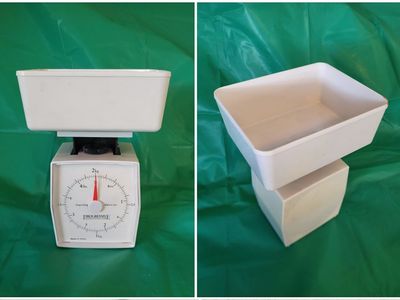 **KITCHEN SCALE**