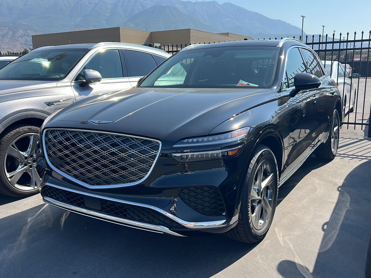 2026 Genesis GV70 2.5T Advanced
