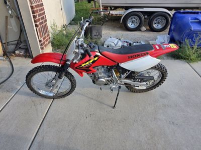 2003 Honda XR 100R Dirt Bike