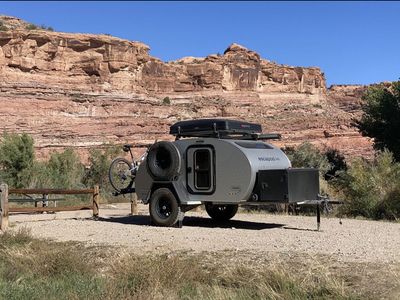 2022 Escapod-Original Topo Series