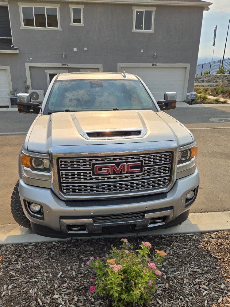 2019 GMC Sierra 3500HD Denali