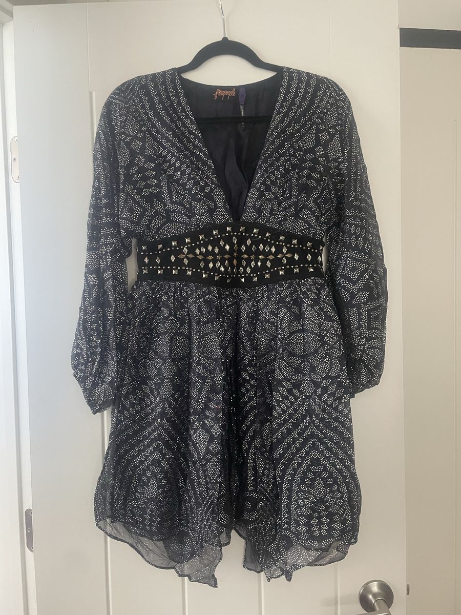 Free Free People Siren Sequin Long Sleeve Mini Dress Black - Size 0 (Never Worn)