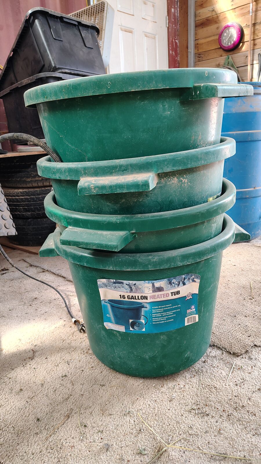 16 GALLONS WATER HEATER