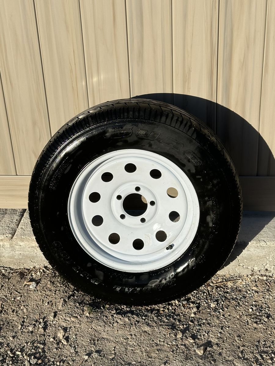trailer wheel rim and tire 15 x 6 205 75 15