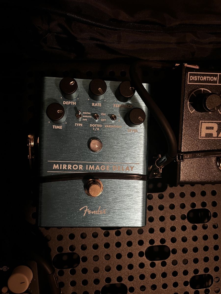 Fender Mirror Image Delay Pedal