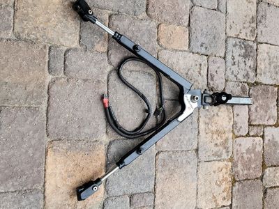 Roadmaster Falcon 2 Tow Bar for RV Towing with Wiring Harness - Used