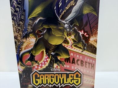 Gargoyles Broadway Ultimate Action Figure NECA CIB