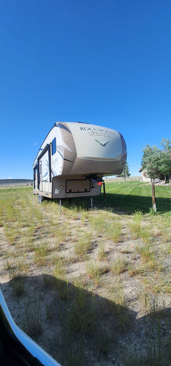 2019 Rockeood Ultra lite