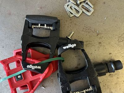 Wellgo Road Clipless pedals