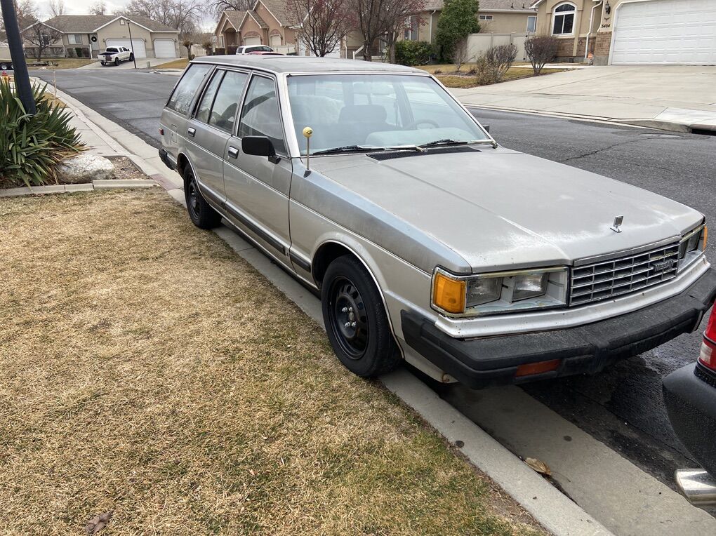 1983 Nissan Maxima Wagon