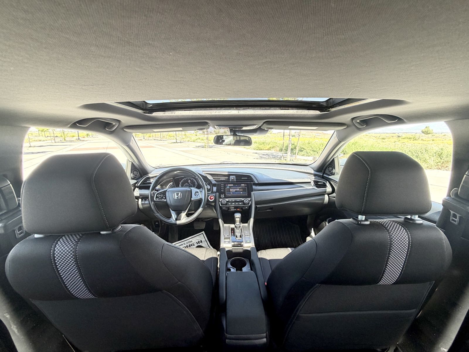 Main image 13