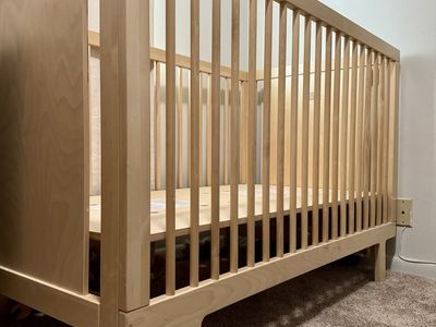 Oeuf Rhea Modern Baby Crib