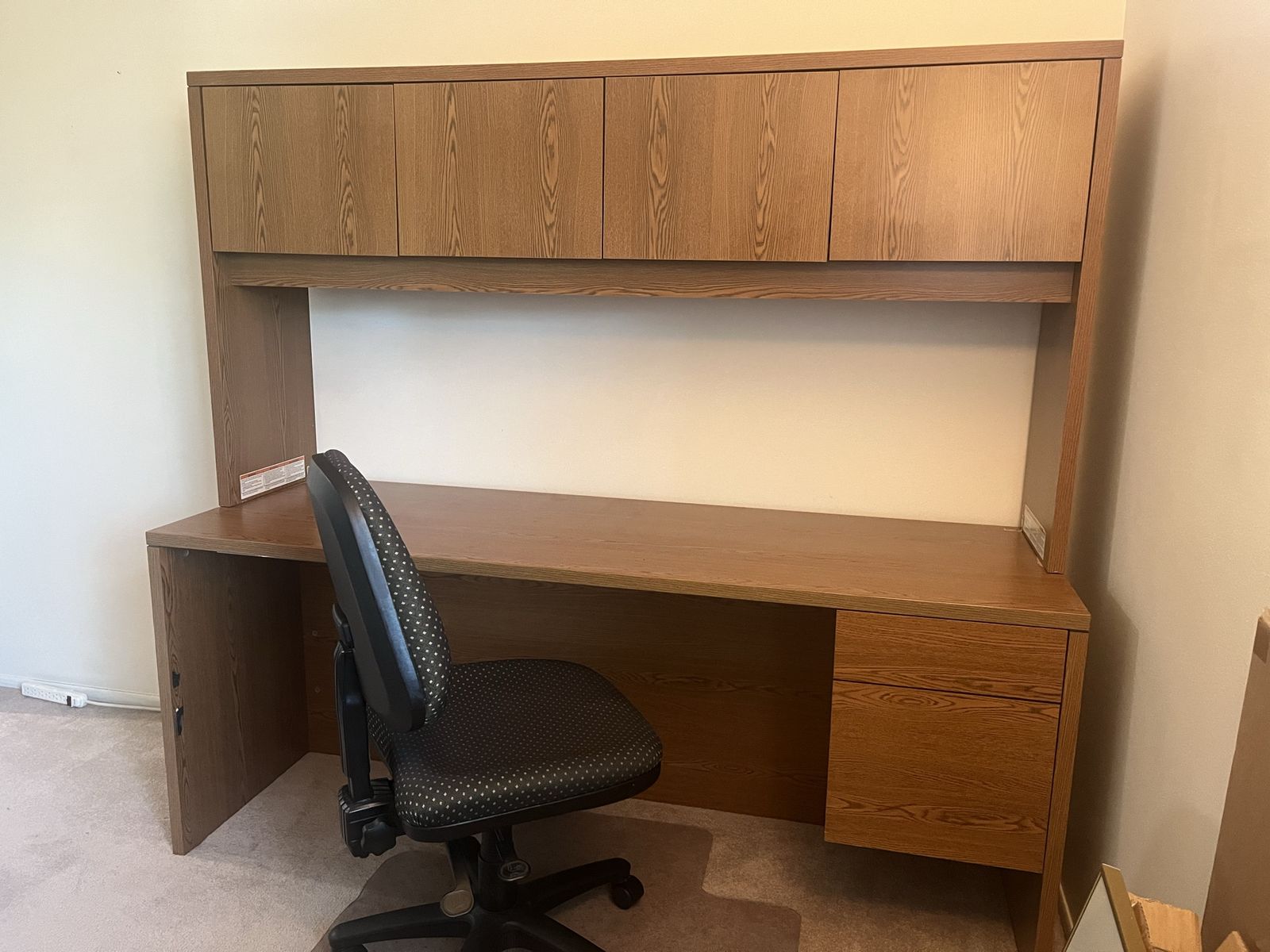 6ft Office Desk with Hutch & Drawers, Office Chair Included