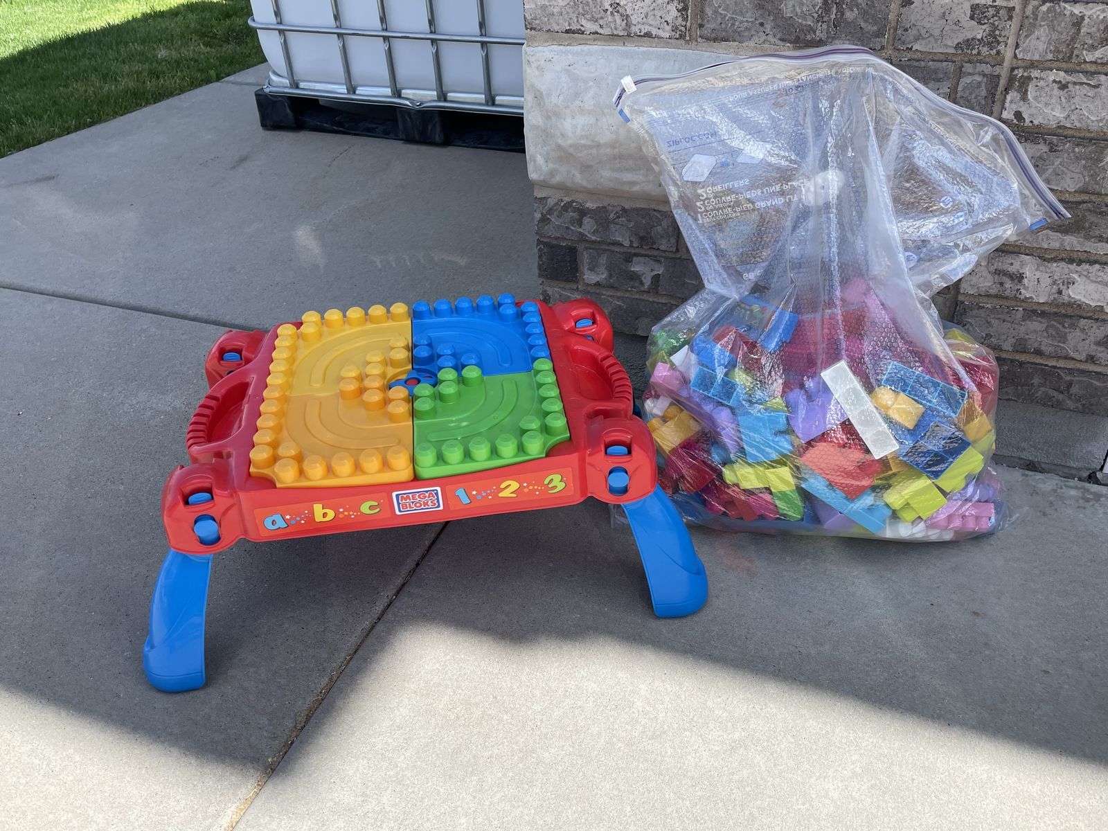 Mega Blocks