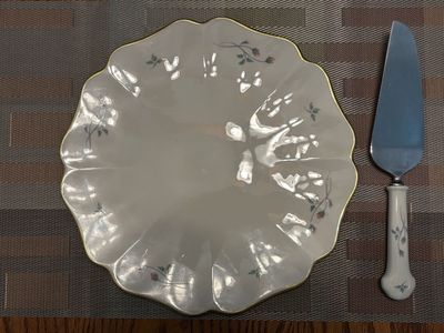 Lenox Rose Manor Cake Plate and Ceramic Cake/Pie Server