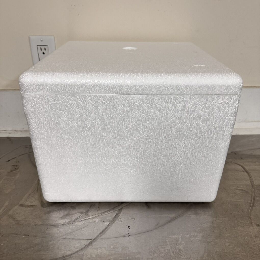 Styrofoam Container With Lid