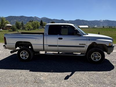 2001 Dodge Ram 2500 SLT