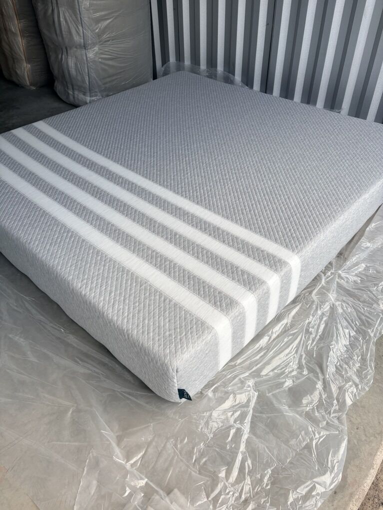 Leesa Original King Mattress