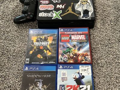 PS4 Slim Bundle