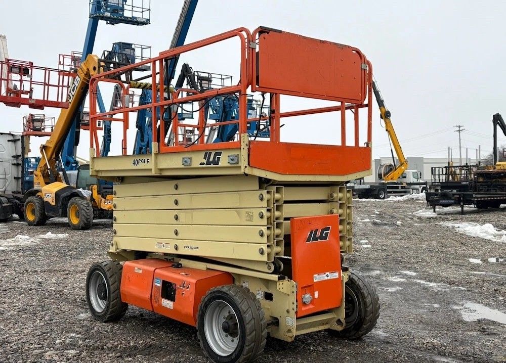 2016 JLG 4069LE Rough Terrain Scissor Lift
