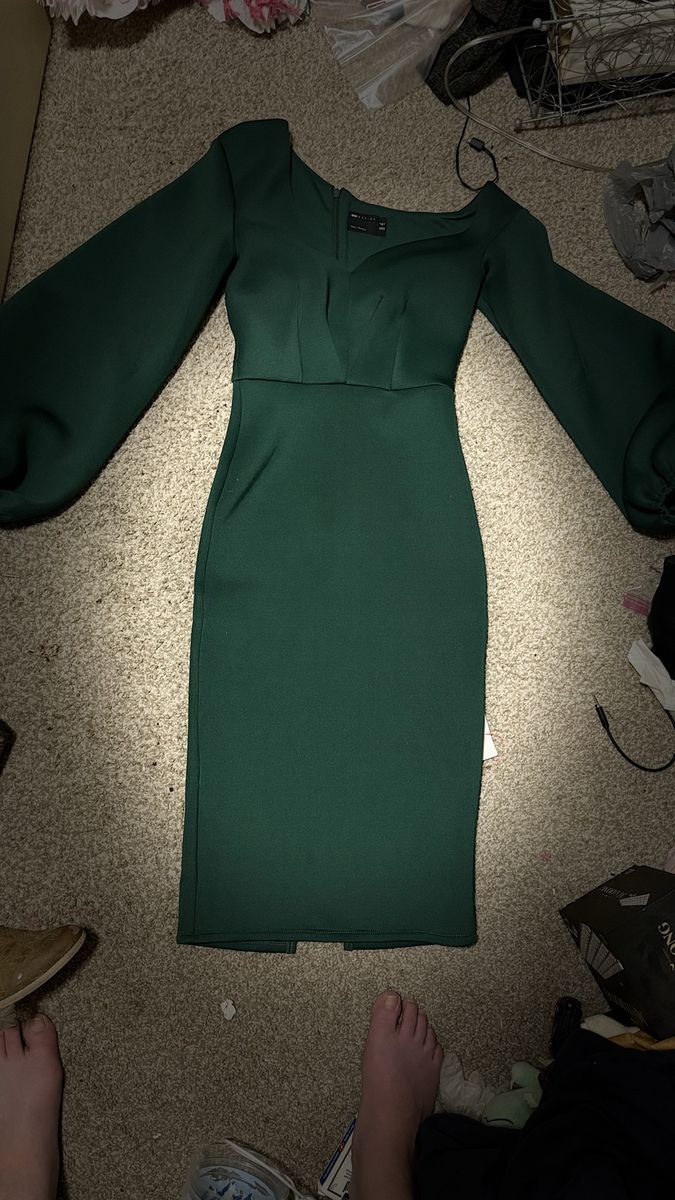 Gorgeous Size 8 Designer Dress!
