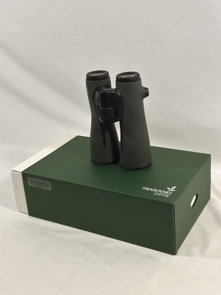 LIKE NEW SWAROVSKI NL PURE 14X52 Binoculars