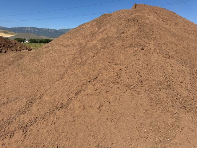 Premium Screened Topsoil