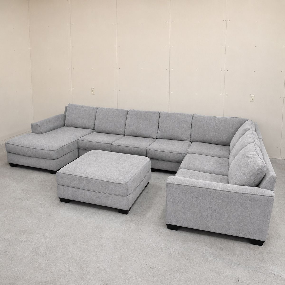 Huge Gray Sectional Couch w/ Ottoman - Free Delivery
