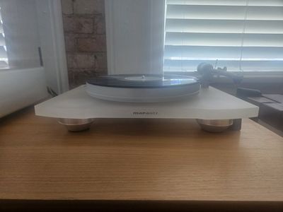 Marantz TT-15S1 Reference Series Turntable - High-End Audiophile Record Player