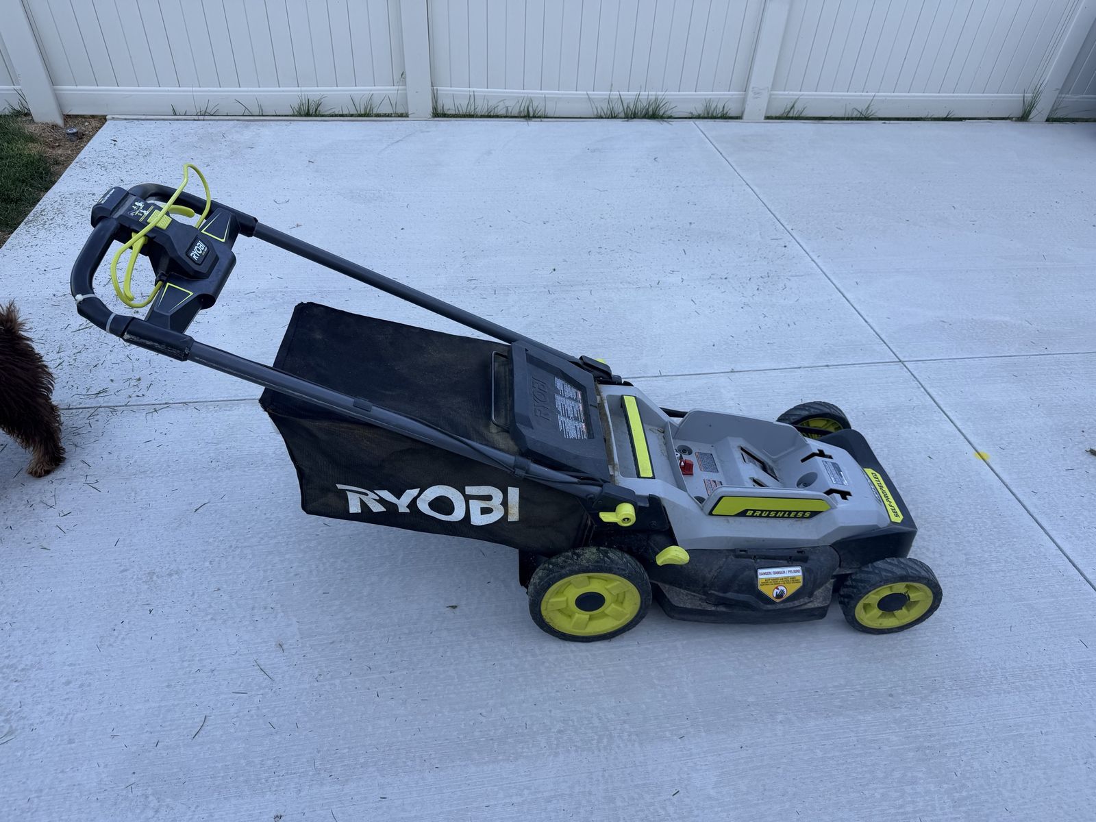 Ryobi 3 in 1 mower RY401018