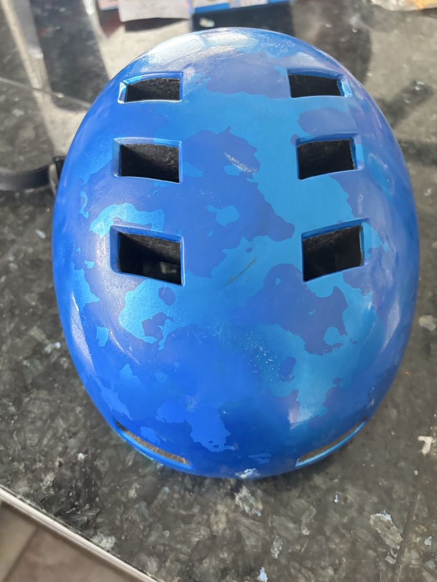 Bell Childs helmet