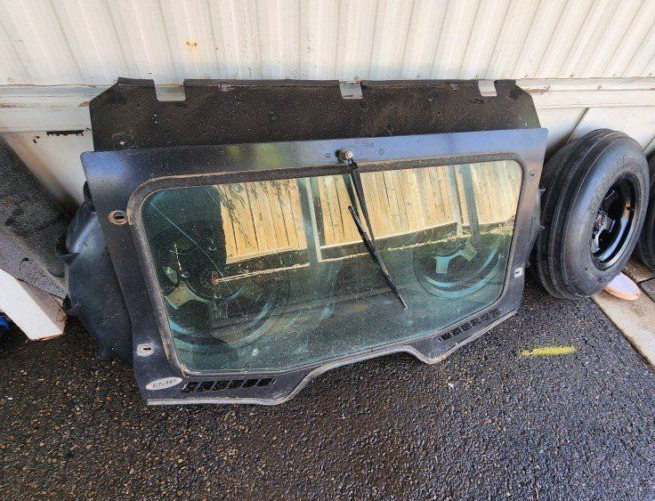 EMP windshield  with wiper