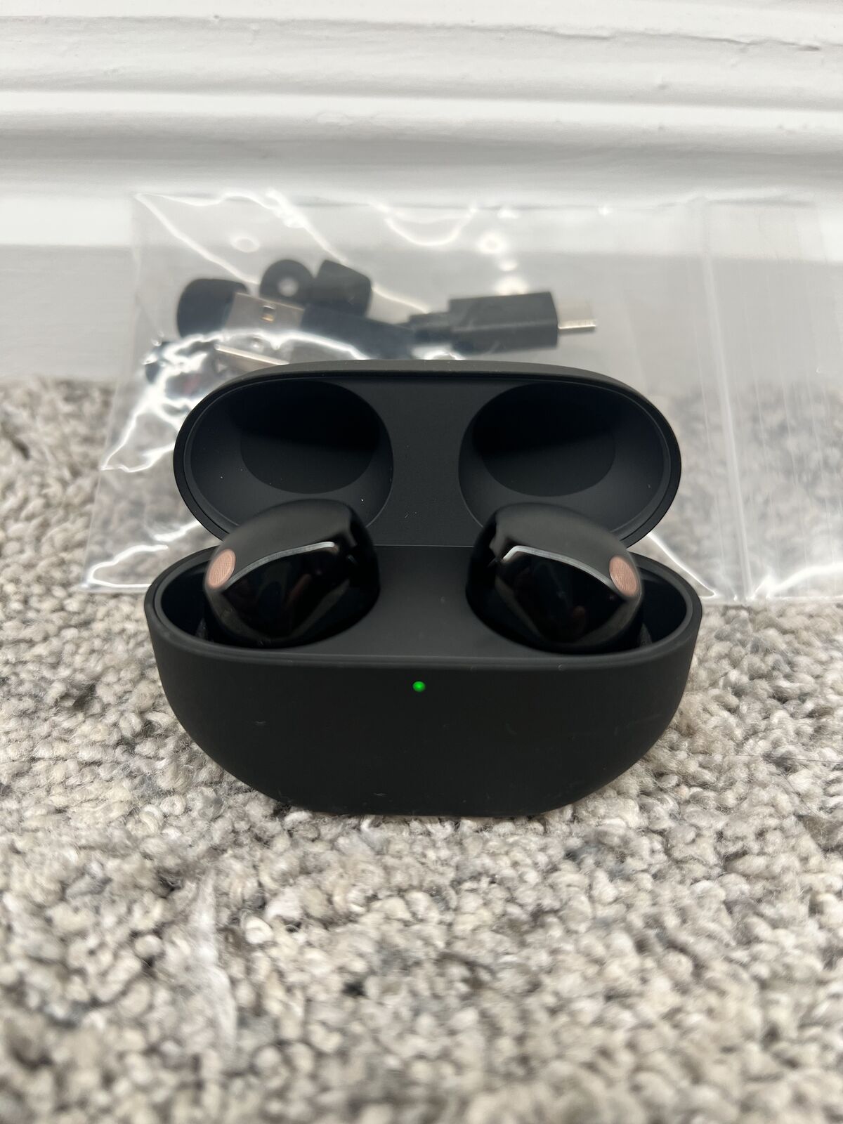 Sony WF-1000XM5 – Premium Noise Cancelling Earbuds (Black) – New (No Box)