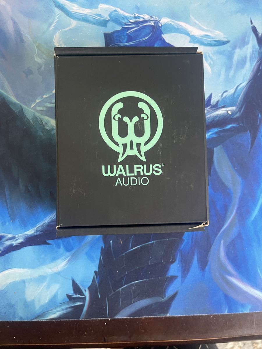 Walrus Audio Slö Multi-Texture Reverb Guitar Pedal with Box, Manual, and Pouch