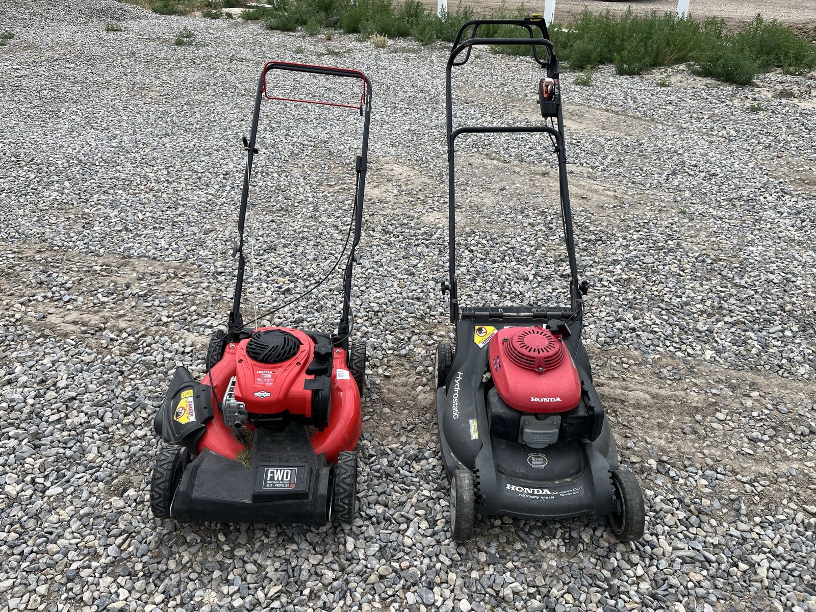 Lawnmowers mechanics special