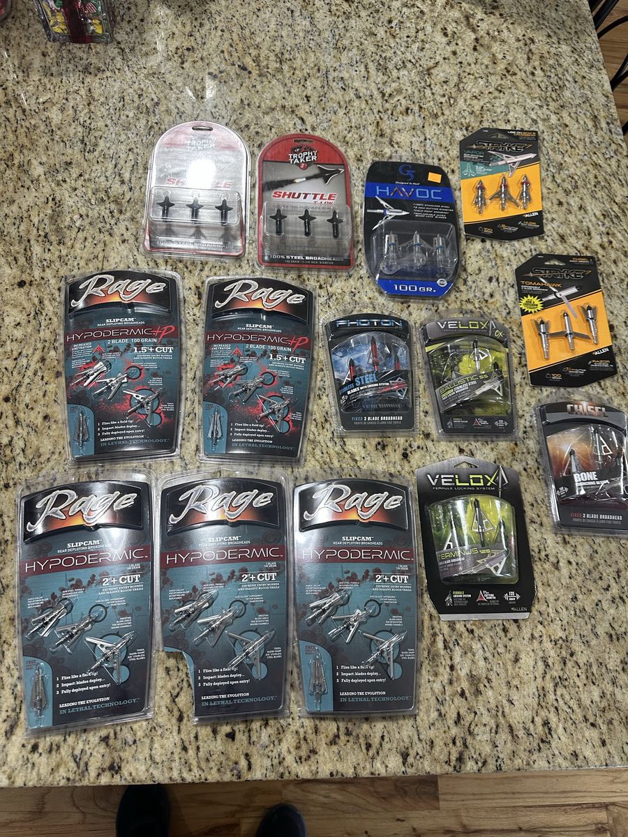 Lot of Broadheads