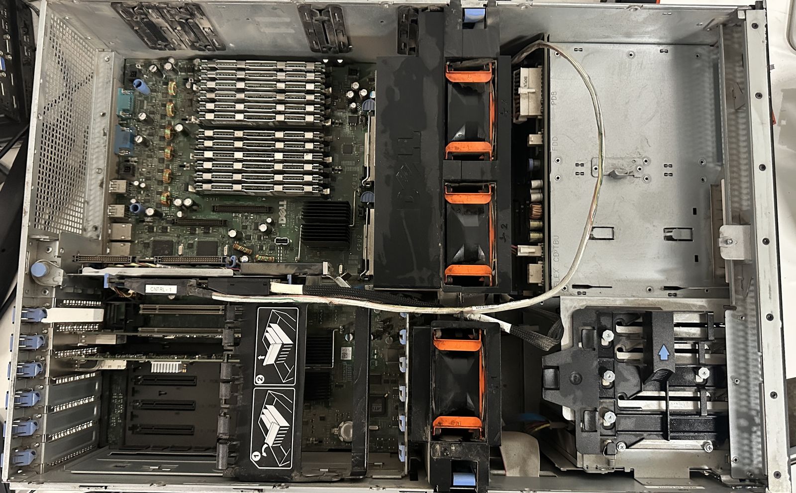 Main image 3