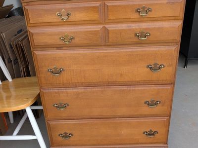 Vintage Solid Wood 4-Drawer Dresser Tall Chest of Drawers Honey Tone