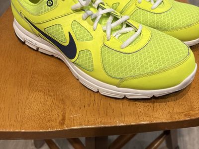 Nike LunarLon Running Shoes - Neon Yellow with Black Swoosh - Men's Size 13