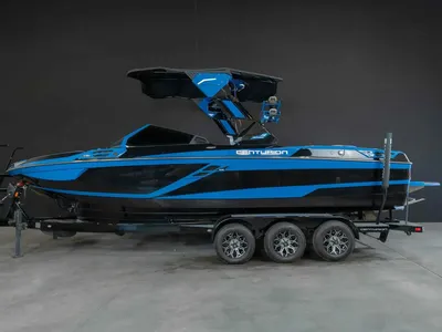 2025 Centurion Ri245 - Black / Electric Blue - Wake Boat