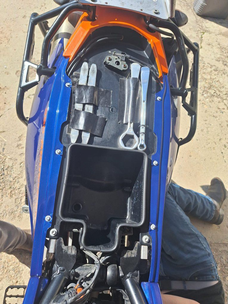 Main image 6