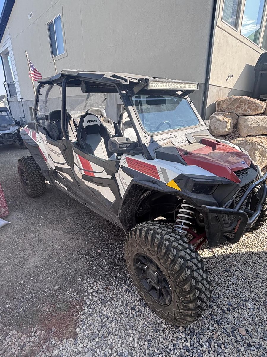 2019 RZR Turbo